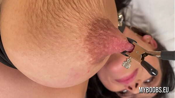 Spanking Shione Cooper play Dark Hard Nipples