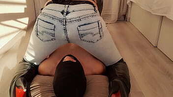 Facesitting jeans Dominatrix Nika