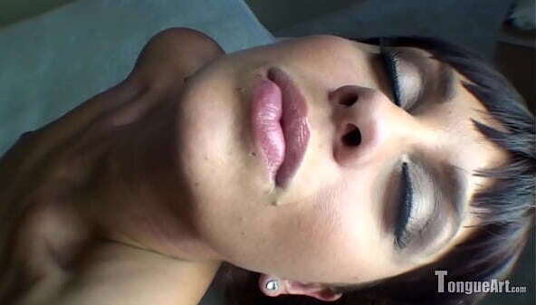 Carmen Lips Pleasure
