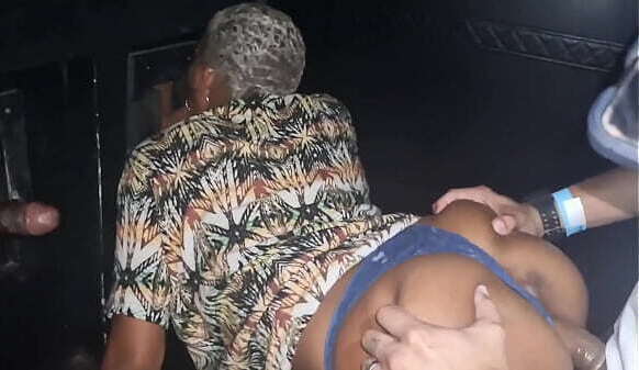 Rebeca Olew dando chupando varios swing Completo