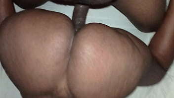 Un matin avec Petite Garce de xvideo