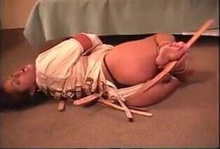 Straitjacketed girl can't loose