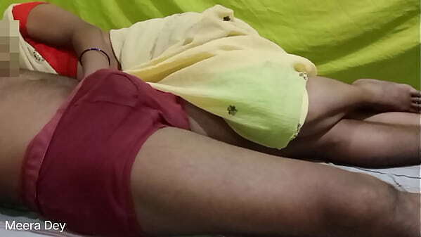 मीरा अपने गांड़ मरवाने