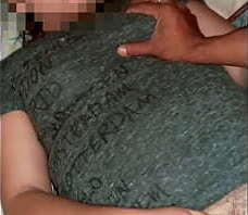 Me pidio un favor y me lo paga con sexo