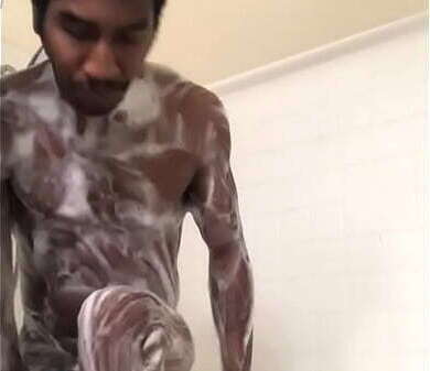 TreyLongzXXX Solo Show #14: I&rsquo_m BACK&hellip_ Kinda. This Solo Shower Show