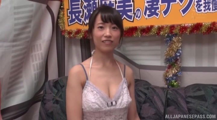 Lucky enjoys while naughty Nagase gives blowjob