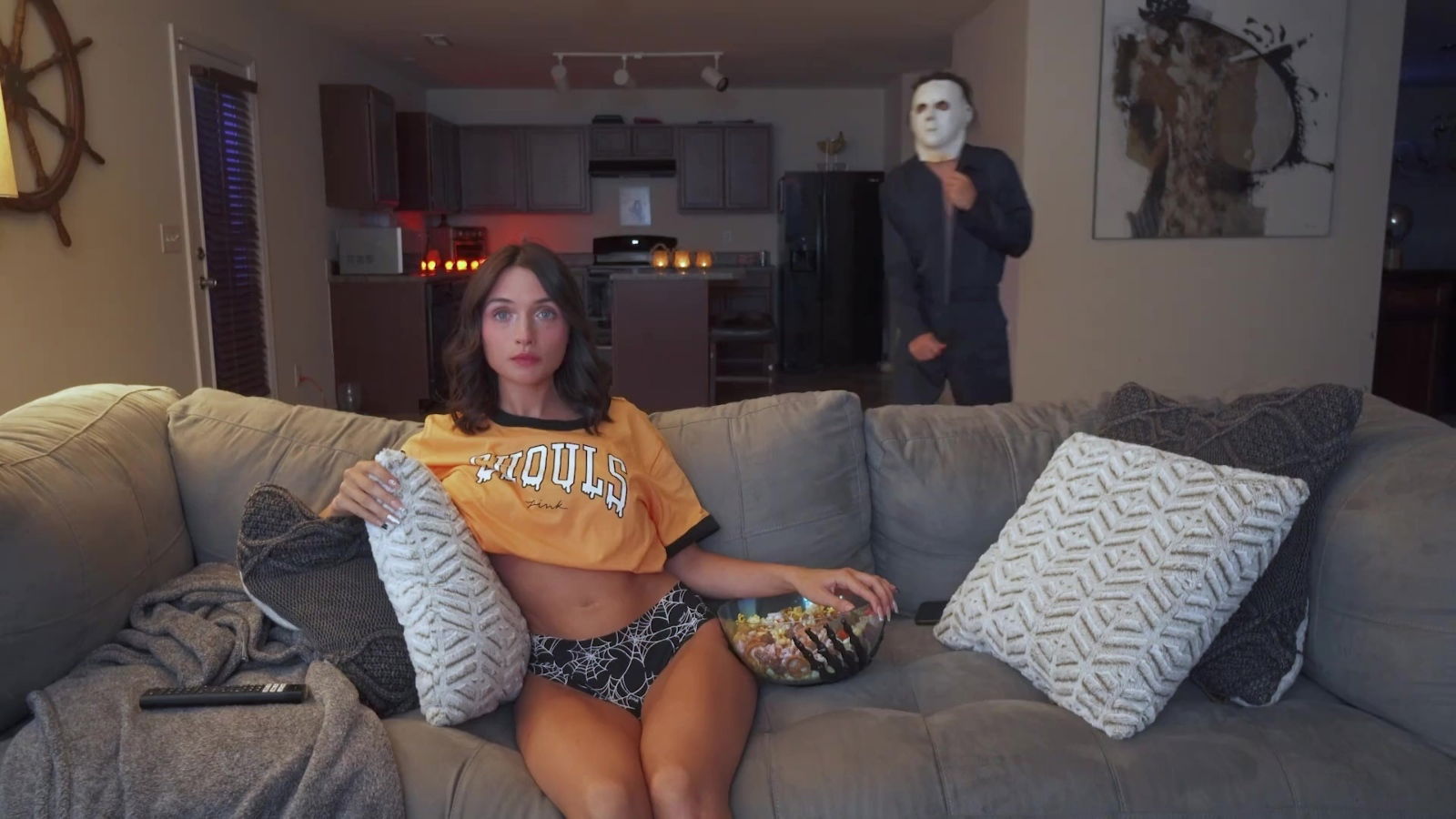 Brooke Tilli's stepbrother Michael Myers came visit pussy Halloween night.