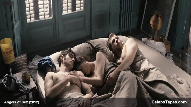 Astrid Berges-Frisbey nude