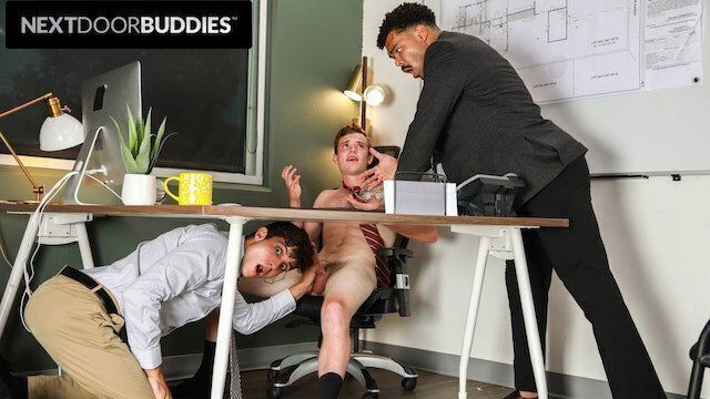 NextDoorBuddies Hunk Employess Caught Boss FUCKED
