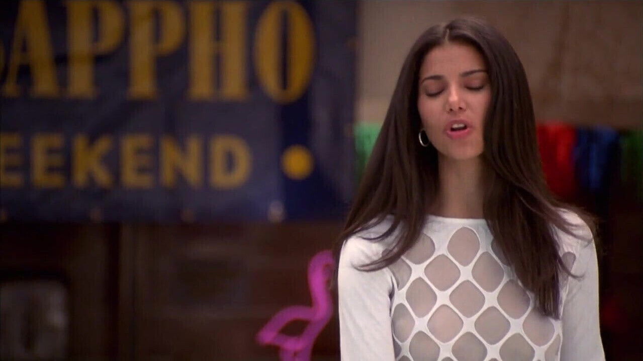  Sexy Roselyn Sanchez 