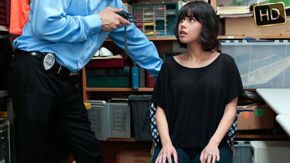 Shoplyfter Penelope Reed Becomes Favorite Thief Perv Officer Fuck Backroom