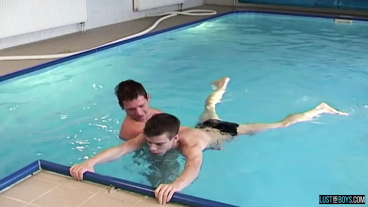 Twinks Kyle Martin Janes fuck after swimming