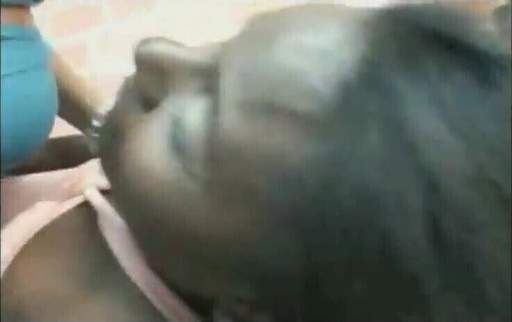 girls tongue kiss 225599