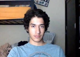 Alex de Mexico dispara su lechita