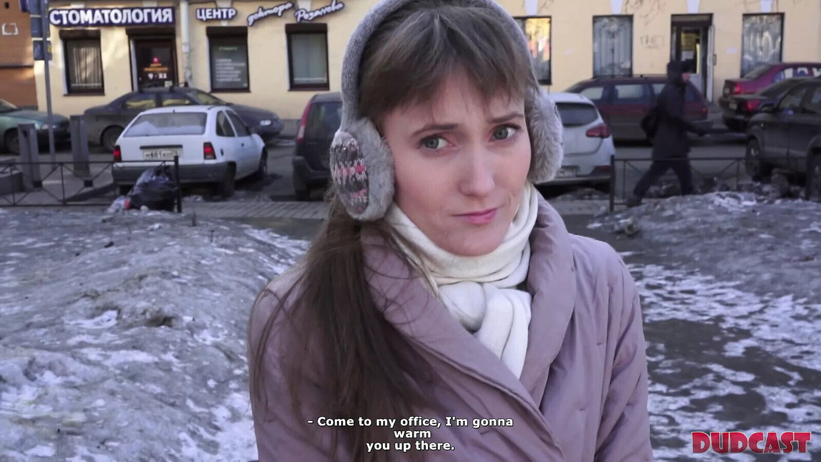 There's chance fuck girl agent doesn't blow