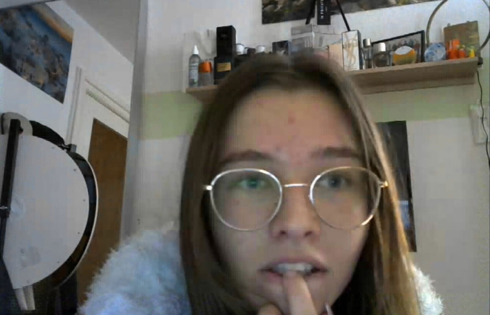 Pussy Videos! 18yo german Teen Emmi. Skinny Teeny small labia