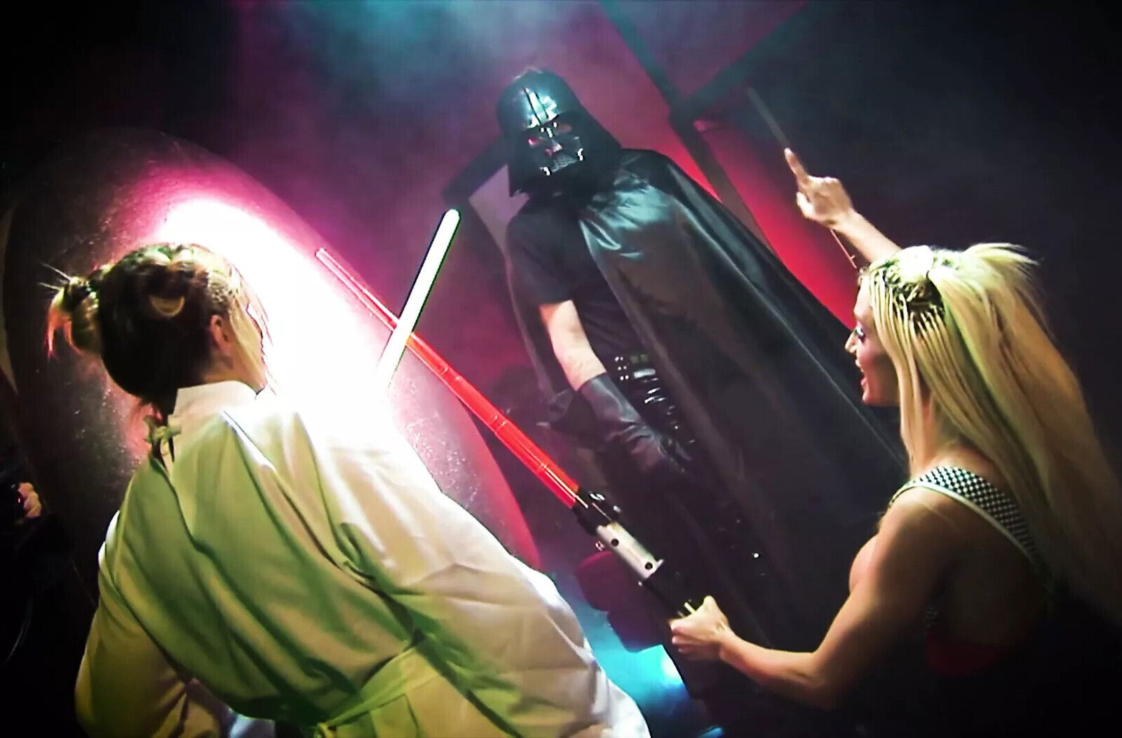 Star Whores: Strikes Bareback Star Wars Porn Cosplay Fuck Fest Orgy