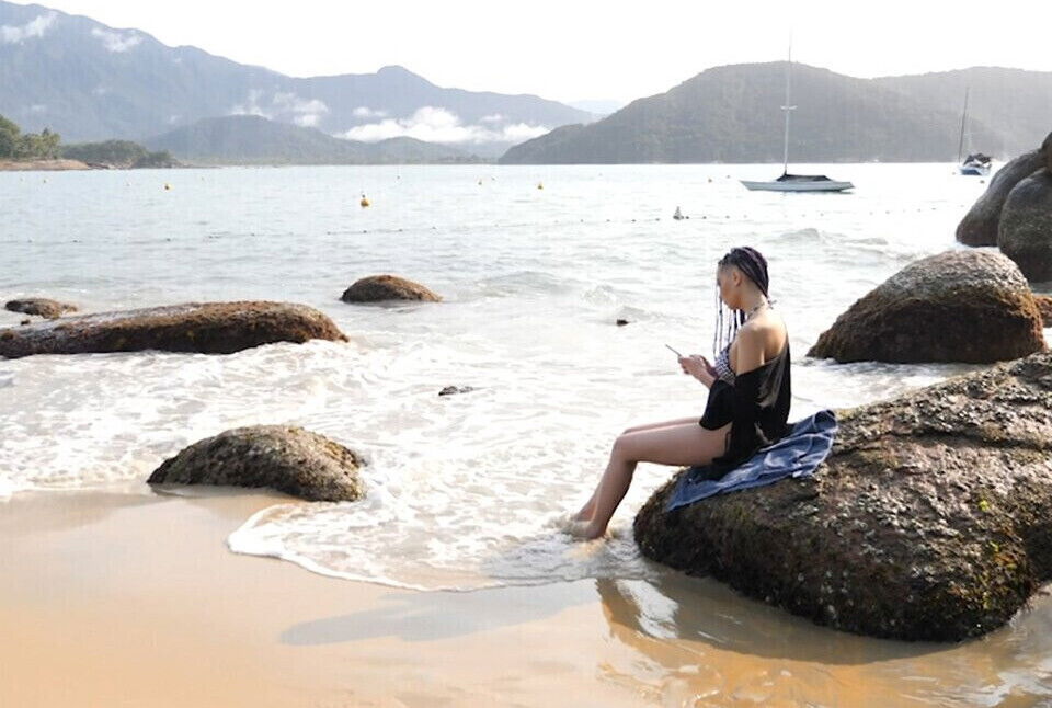 latin amateur from Brazil Luara Amaral picked beach