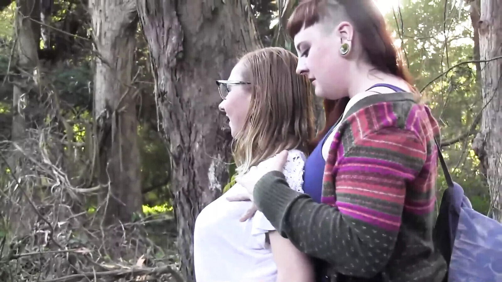 little petite girl fingers girl friend's pussy sticks tongue asshole