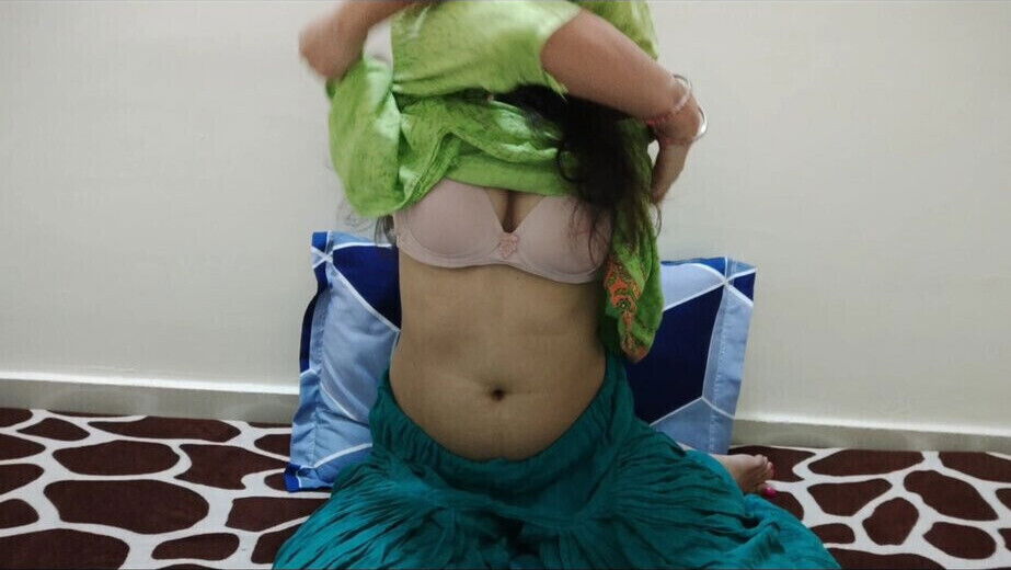 Indian sasumaa Chut Damad Bhar pela full video with clear hindi audio MODEL- SLIM GIRL saarabhabhi6