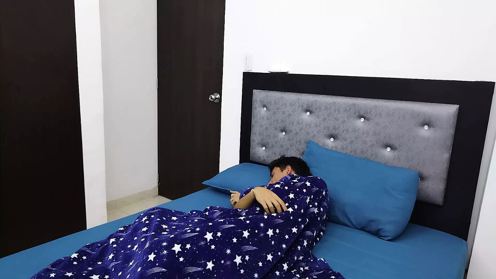 RICH STEPBROTHER'S WITH FEVER