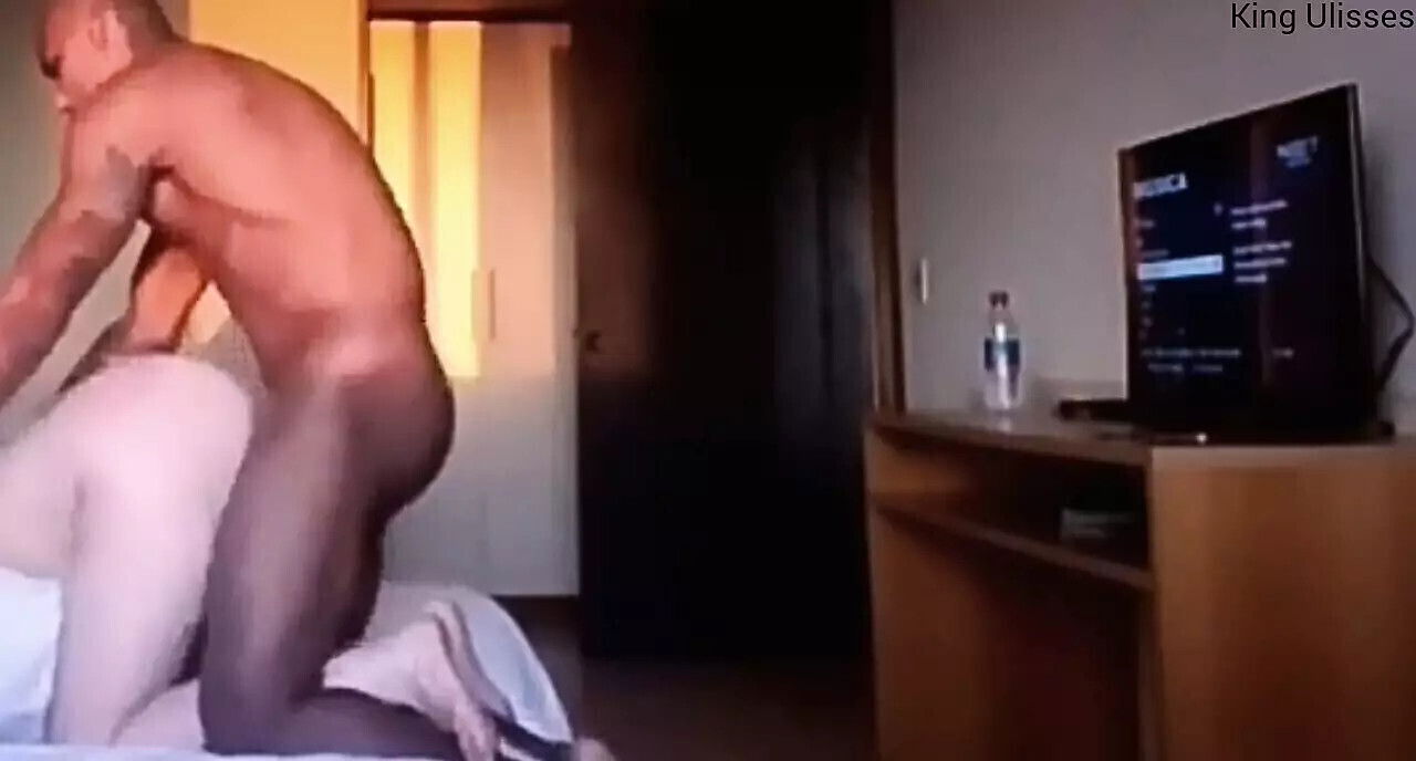 feet into legs dick wouldn't escape pussy while fucked