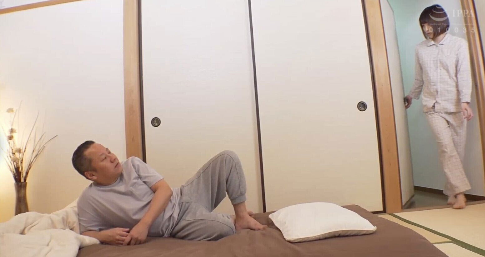 Rough Sex: Uniformed Beauty From Boyfriend Nakashiro