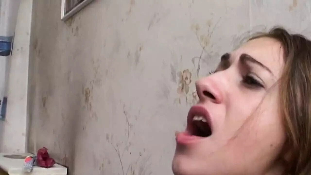 Gorgeous brunette teen opens holes deep friend's doesn't hesitate pounds making orgasm