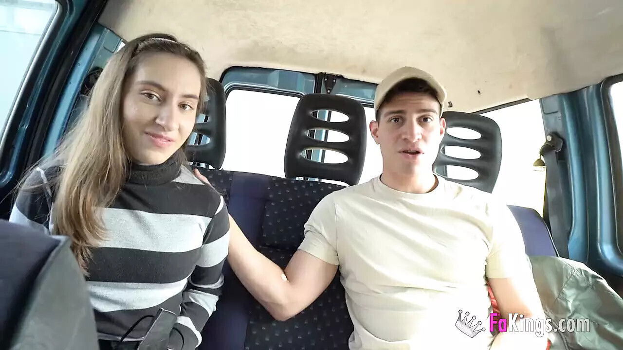 Amateur 18yo FIRST PORN: starts with outdoor drilling