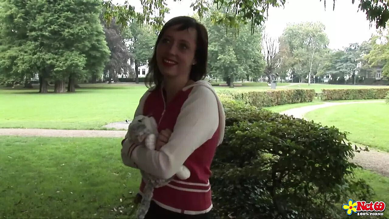 Net69 Skinny Dutch Fucked with Stranger