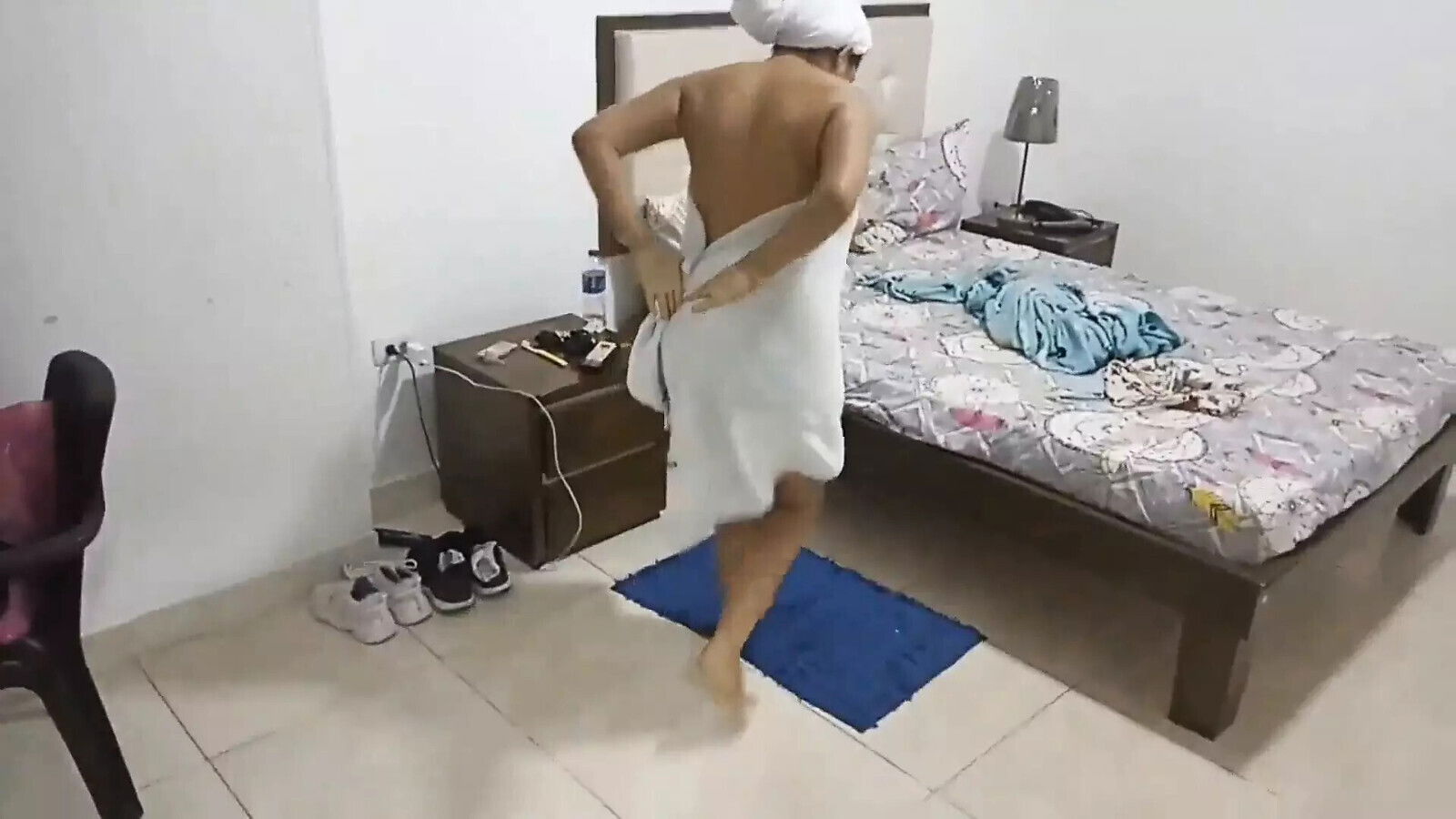 astrid can't give dick because belongs wife please don't insist