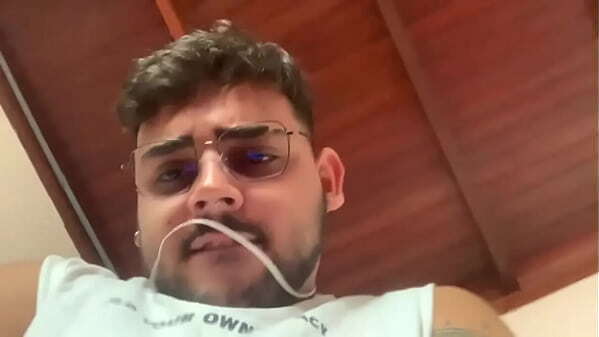 NOVINHO BATENDO GOZAR