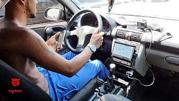 entrou carro estranho embora Completo