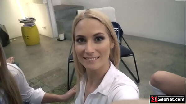 blondes licking toying their