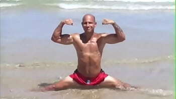 RIPPED BODY ITALIAN PORN STAR MAXXX LOADZ ITALIAN POUND MACHINE FITNESS MASTER