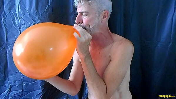 Balloon play with horny DILF Richard Lennox