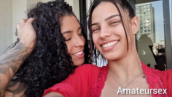 Chamei minha namoradinha para cuzinho marido at&eacute_ goza gostoso nossa boca.