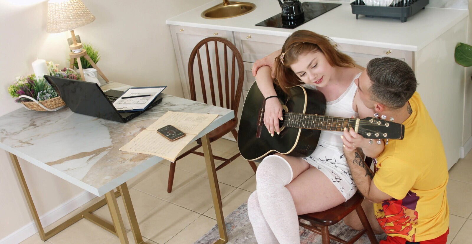 Rebeca moans while getting fucked boyfriend