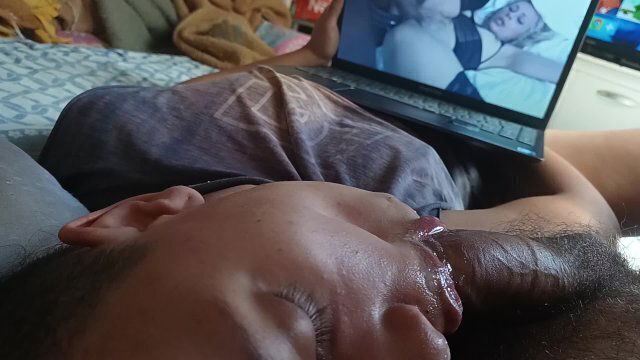 face with watching porn, ejaculated together moaning screaming with lust🍆🥛💦🤤