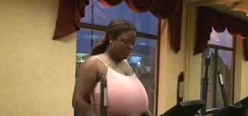 Macromastia Wonder Stepper