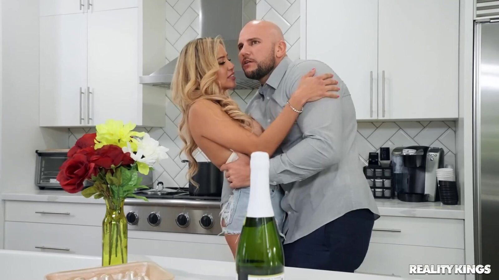 Amoral Caitlin Bell incredible clip