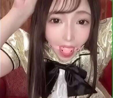 I'_ll handsome idol with manacles clothes!