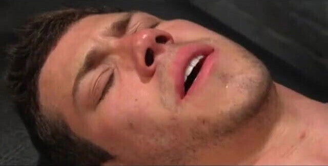 SHEMALE BOY TOY ( 2 )