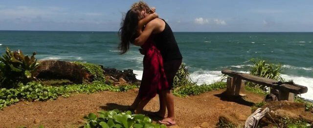 Hot couple kissing passionately on a Tropical Island! (How to kiss passionately)