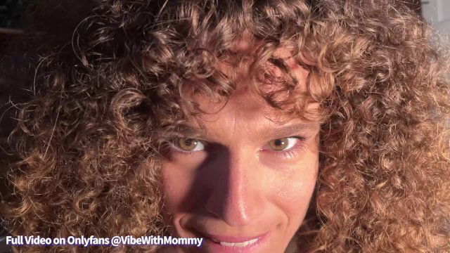 Jewish Stepsister Makes Inside Family Reunion Stepmom Whole Thing