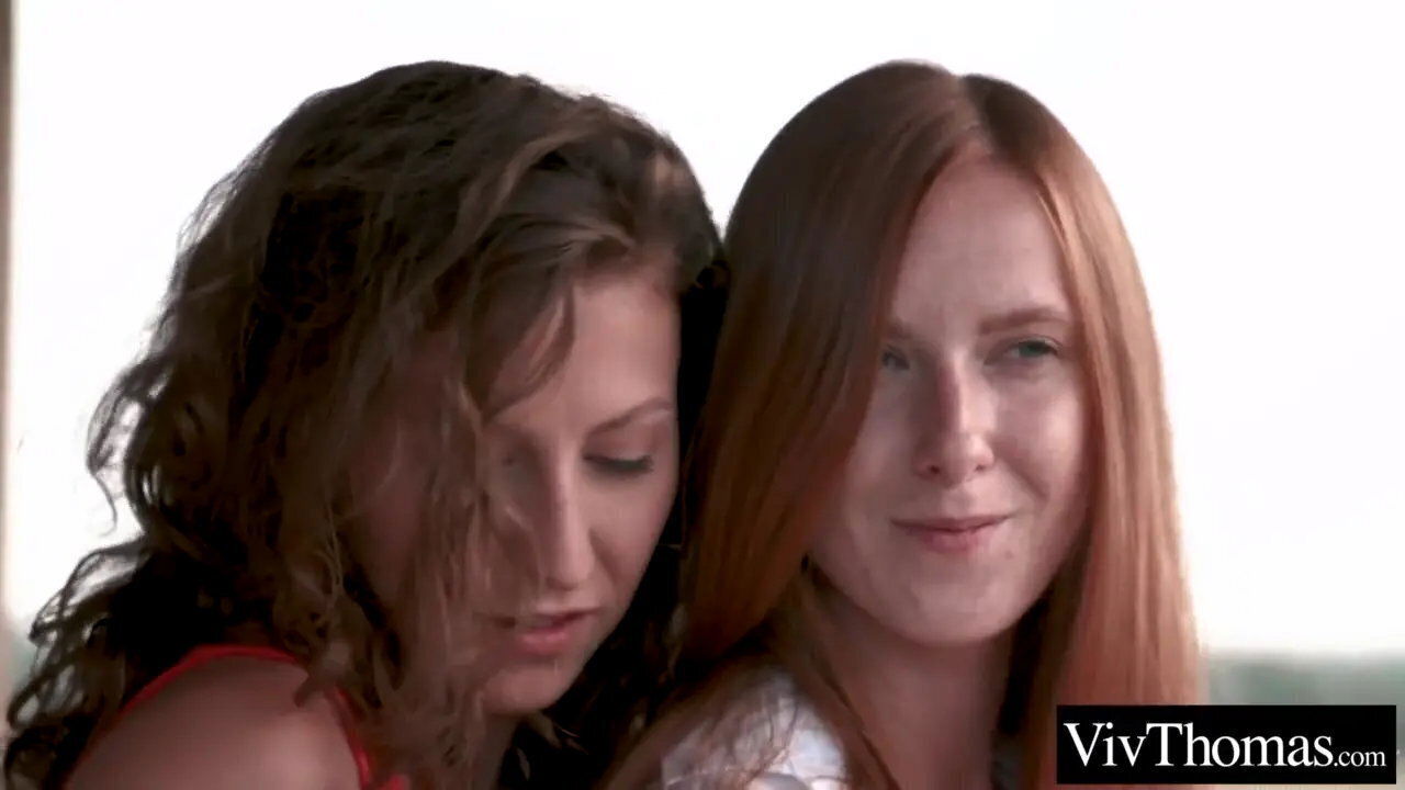 Lesbian Teens lick & finger each other