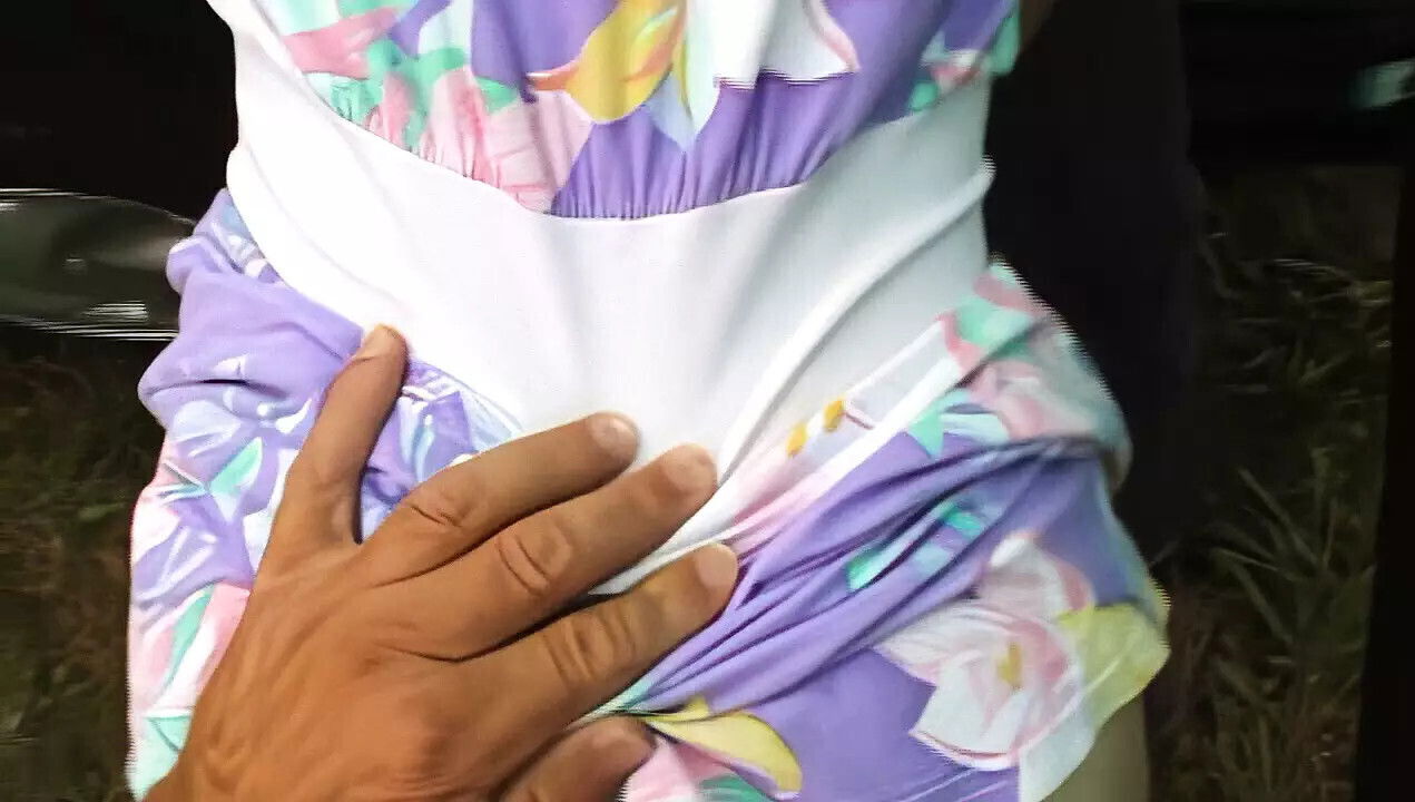 junges paar laesst sich dreier fremden