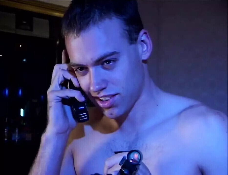 Young Stud Wants Penetrate Ass!