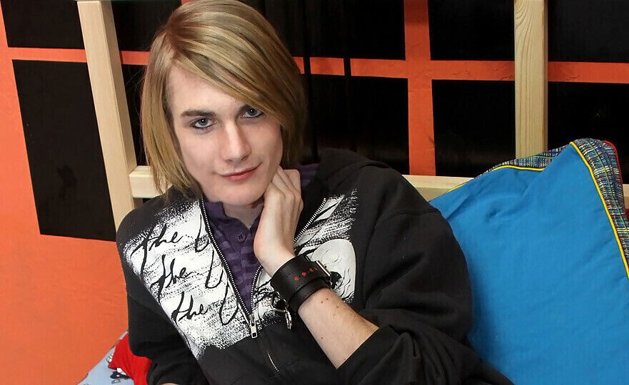 One Of The Hottest New Emo Boys! - Jack Halliwell Jerks