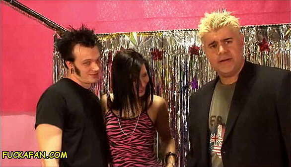 Fuck &ndash_ Nate from Loves Small &amp_ Huge Ashli Deepthroat Skills &amp_ Head Game